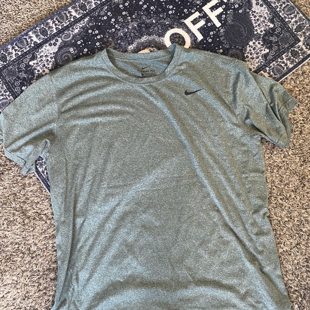XL nike drifit